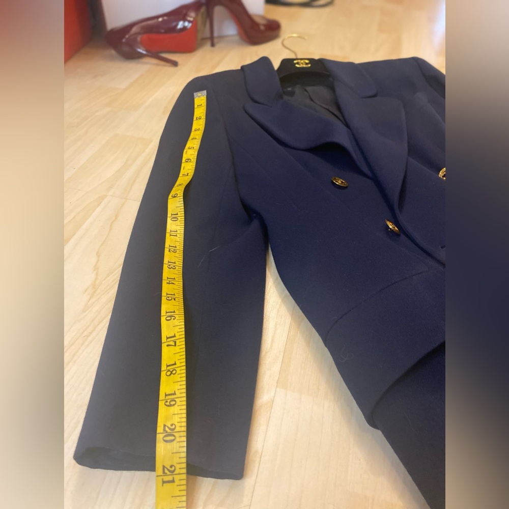 Vintage Chanel Boutique Navy Blue Double-Breasted CC Button Blazer - Picture 15 of 16